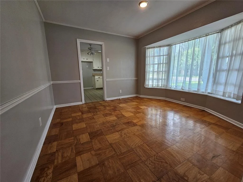 Photo of 880 OLEANDER DRIVE SE