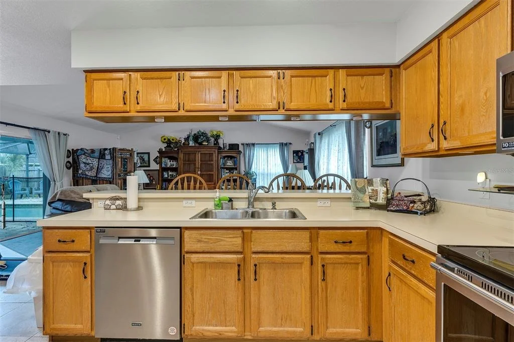 Photo of 406 STERLING LAKE DR