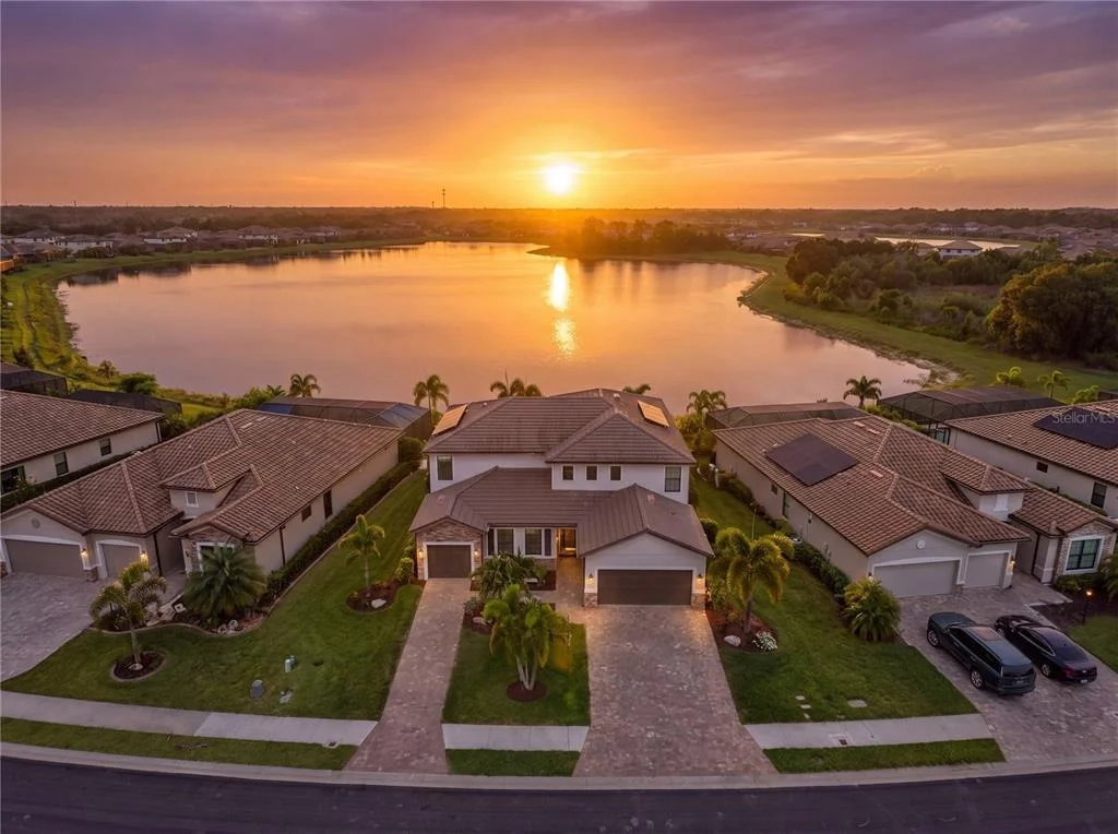 Photo of 17618 POLO TRAIL