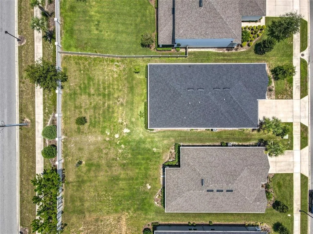 Photo of 991 LAKESIDE ESTATES DRIVE