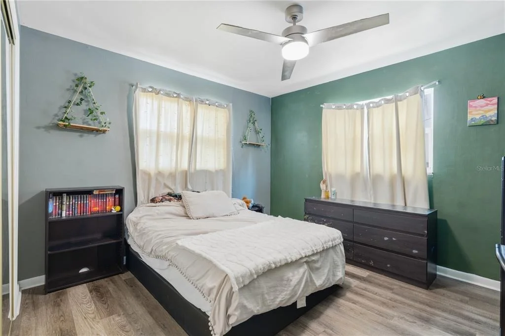 Photo of 1609 CLEARVIEW AVENUE