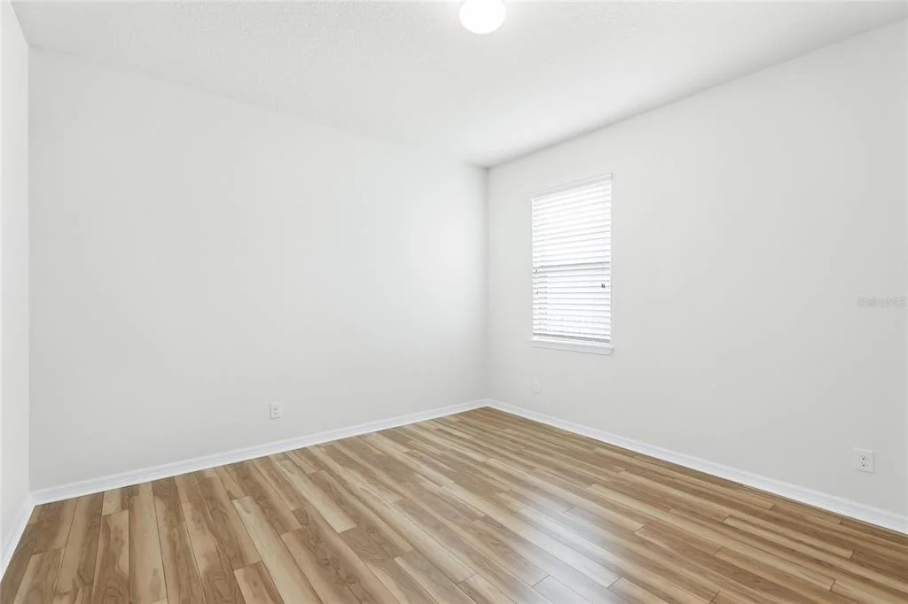 Photo of 5539 105TH TERRACE E