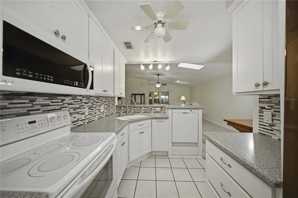 Photo of 5013 SE 108TH PLACE