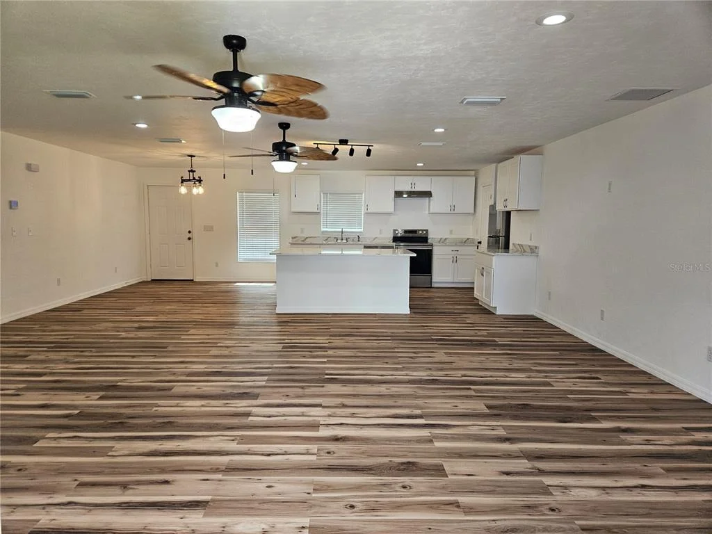 Photo of 51 NE 10TH STREET