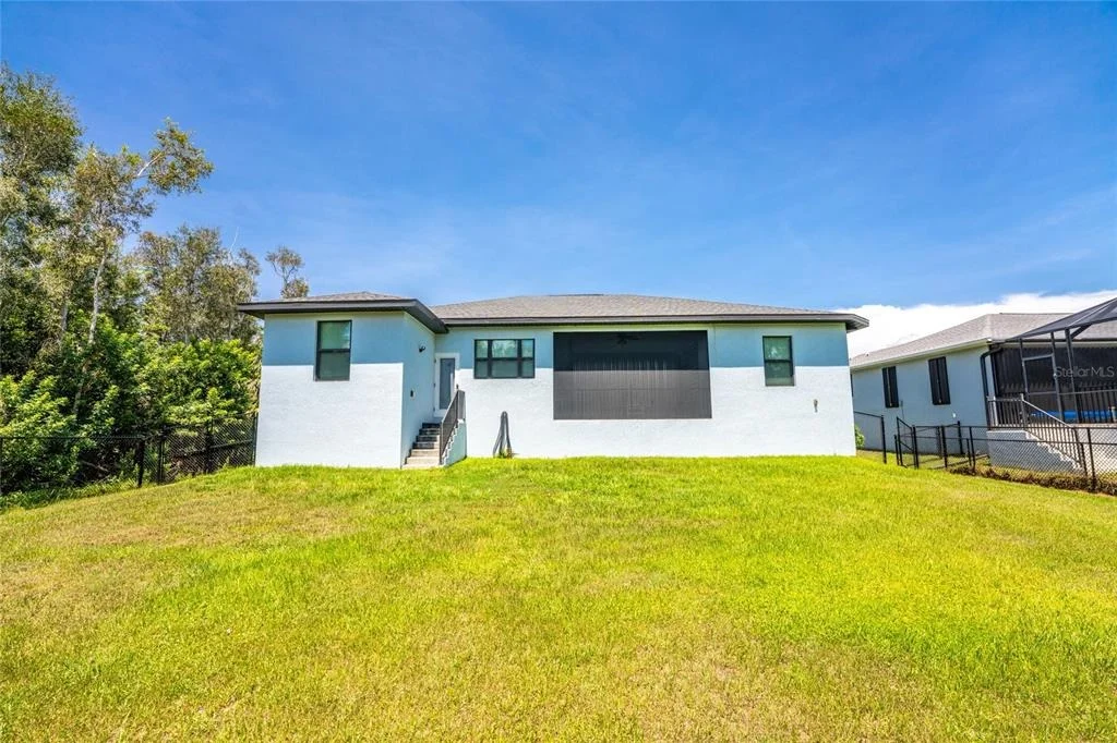 Photo of 3900 PALM DRIVE
