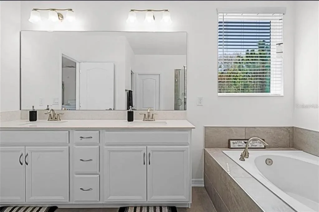 Photo of 826 TERRAPIN DRIVE