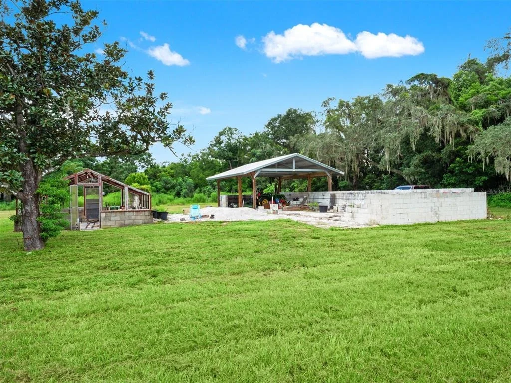 Photo of 255 BENES ROAD