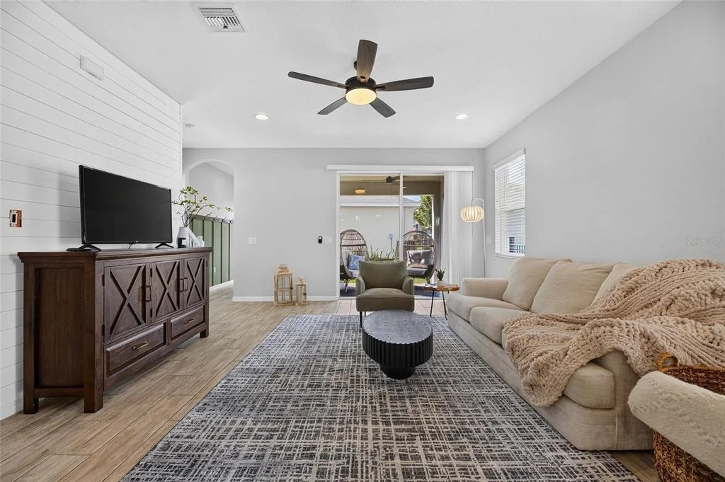 Photo of 7113 BOWSPIRIT PLACE