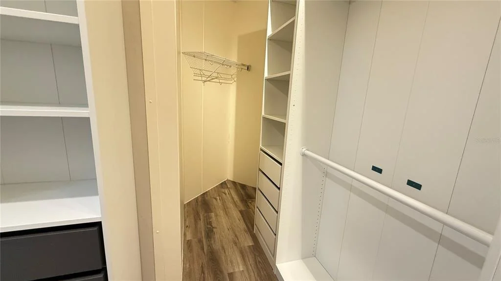 Photo of 10404 BRUSSELS DRIVE