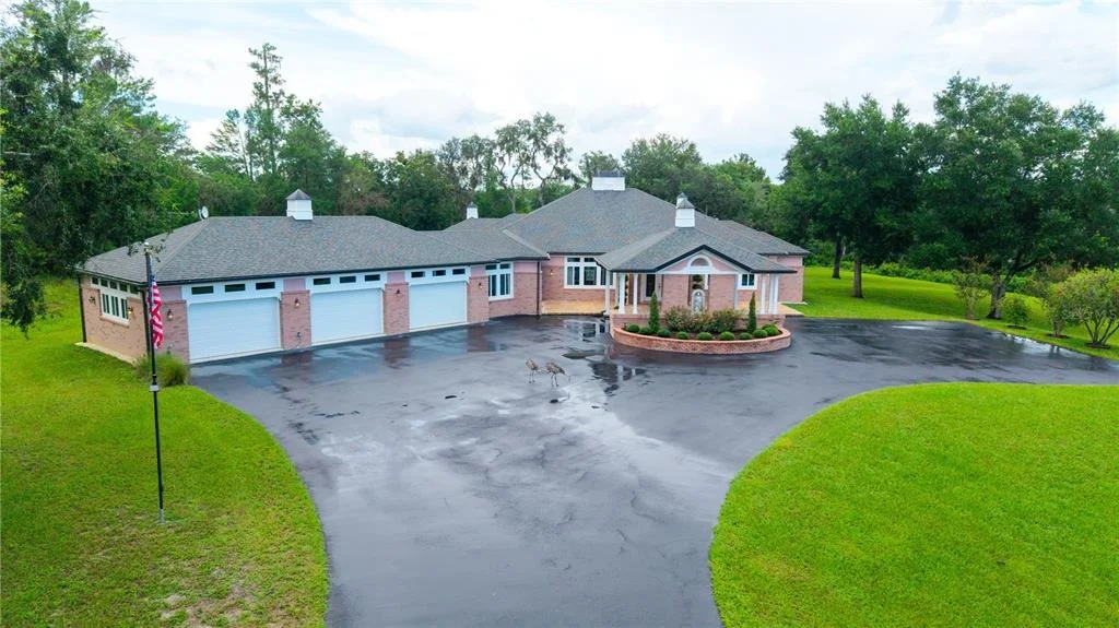 Photo of 22370 SKYVIEW CIRCLE