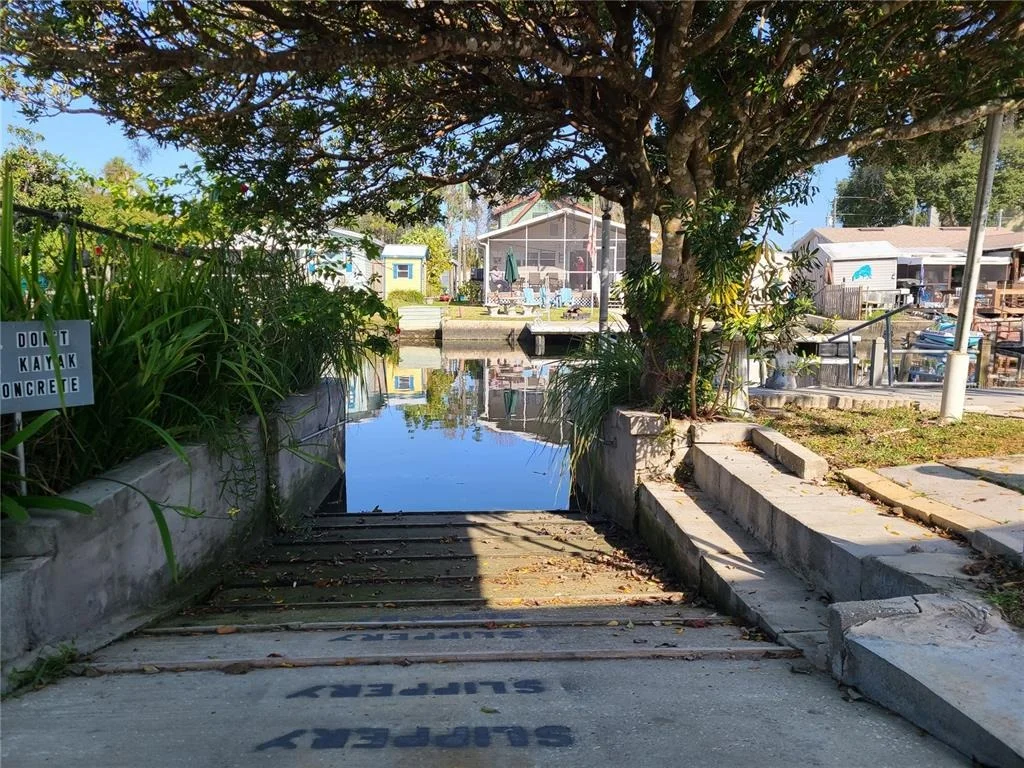 Photo of 5418 CIRCLE DRIVE