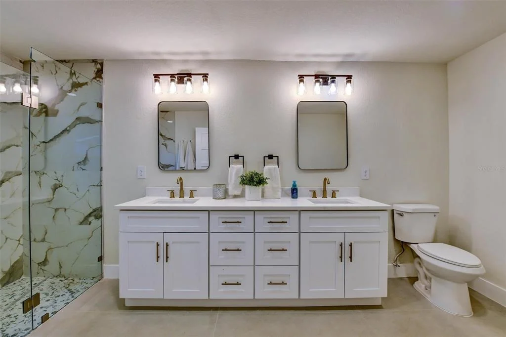 Photo of 207 DUNBRIDGE DRIVE