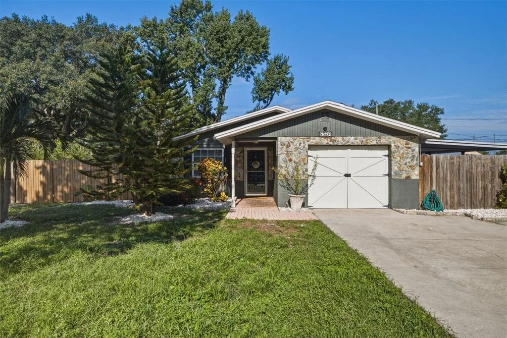 Photo of 8536 QUAIL ROAD
