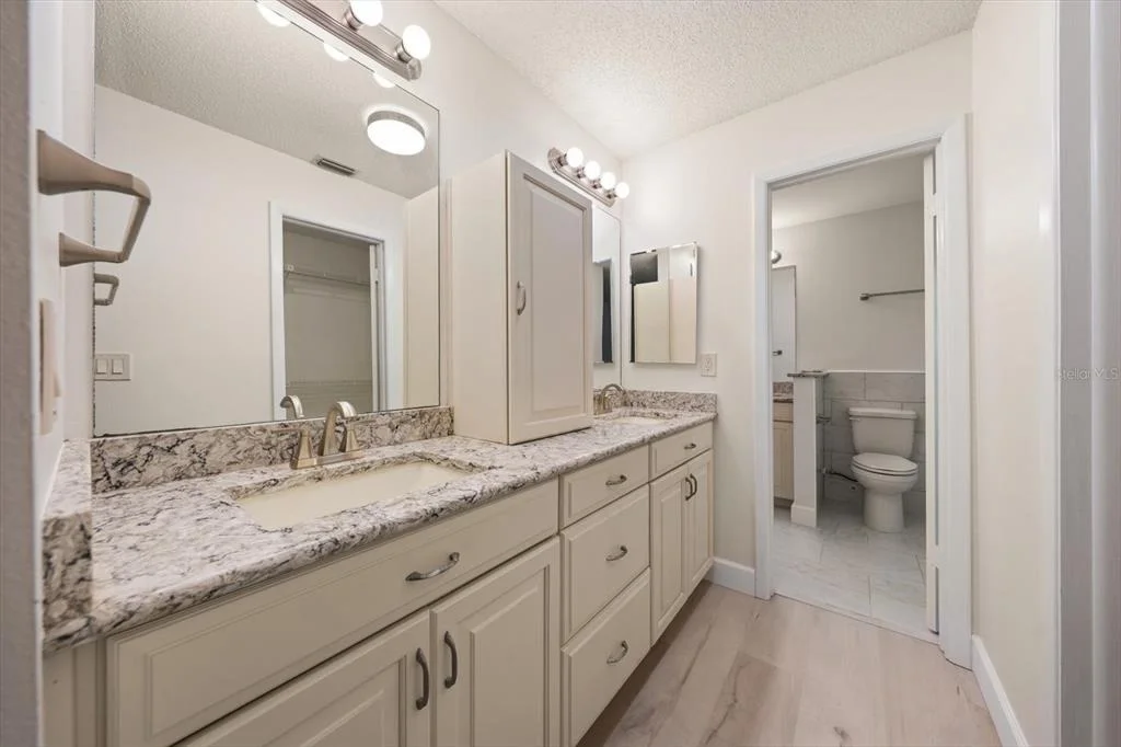 Photo of 3408 CULLENDALE DRIVE