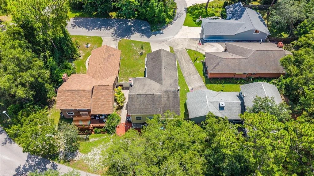 Photo of 285 BAYRIDGE COURT