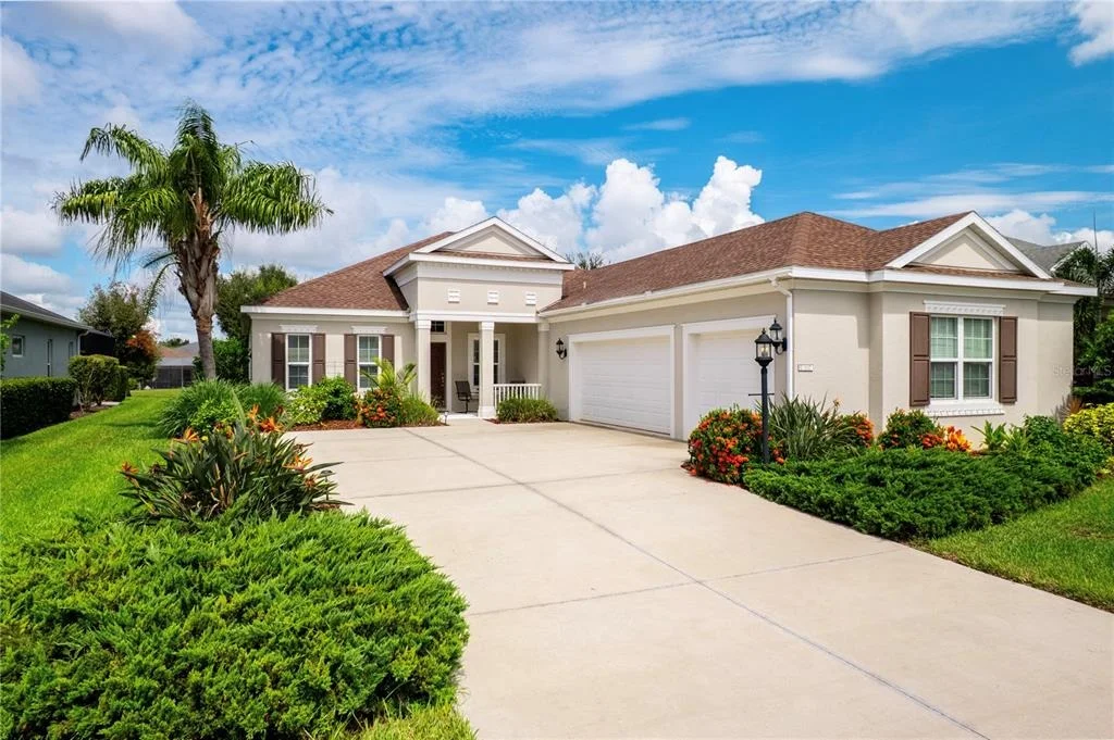 Photo of 1117 THORNBURY DRIVE