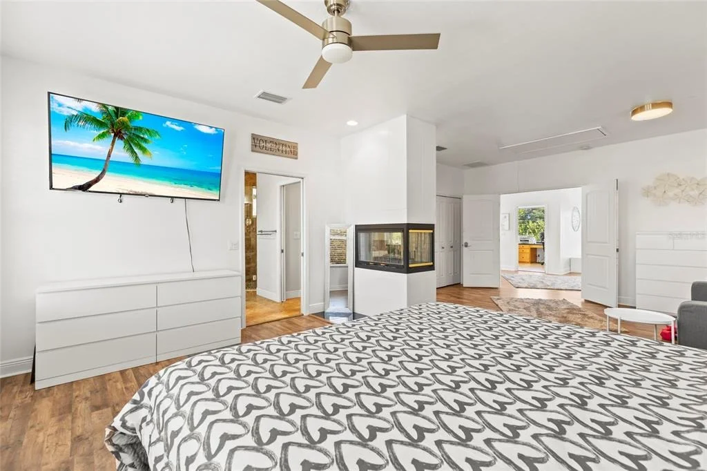 Photo of 5657 OCEANIC ROAD
