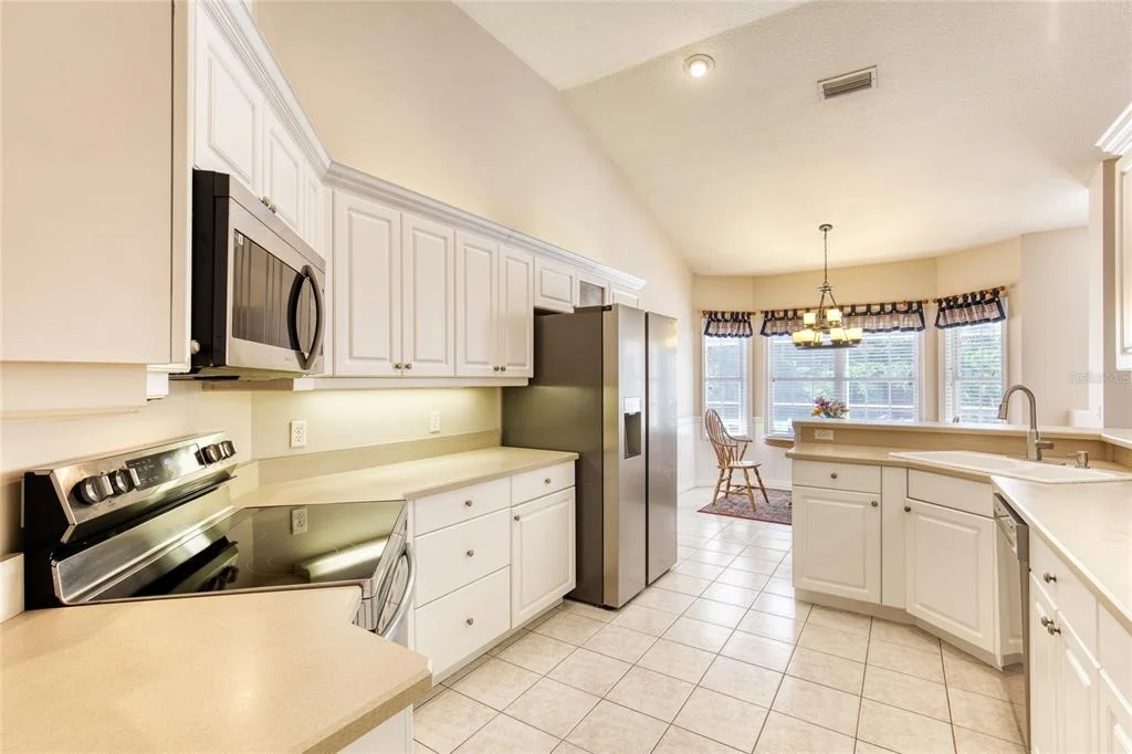 Photo of 5 WATERCLIFF LANE