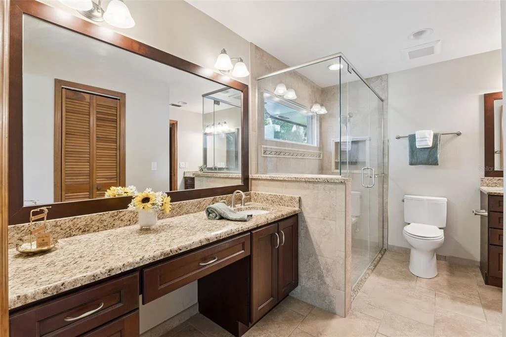 Photo of 211 HICKORY DRIVE