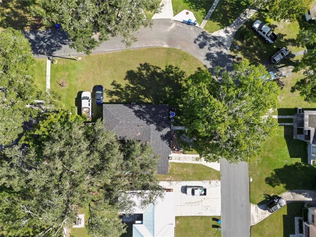 Photo of 621 HILLSIDE DRIVE