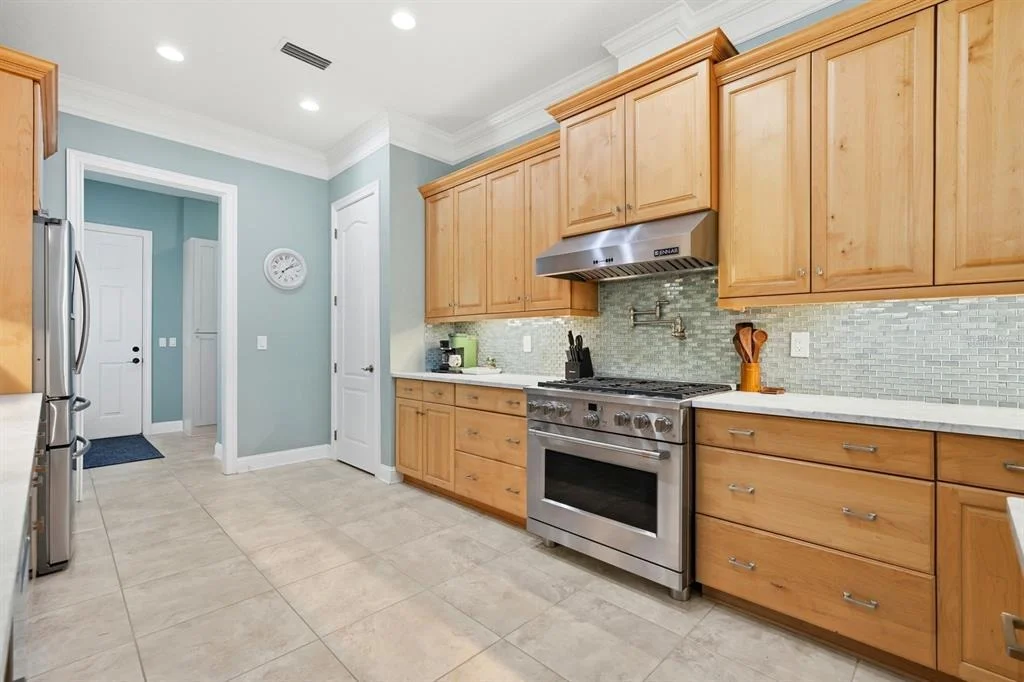 Photo of 6595 COLLIER ROAD