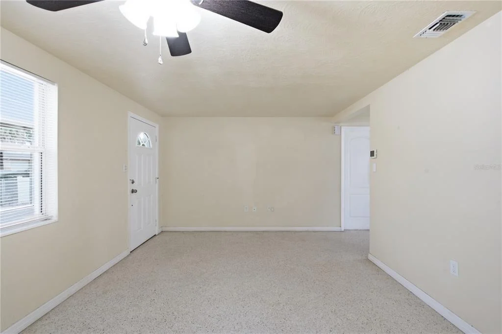 Photo of 2122 HOLIDAY DRIVE