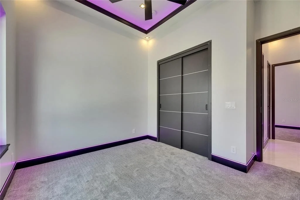 Photo of 6532 SIMONE SHORES CIRCLE