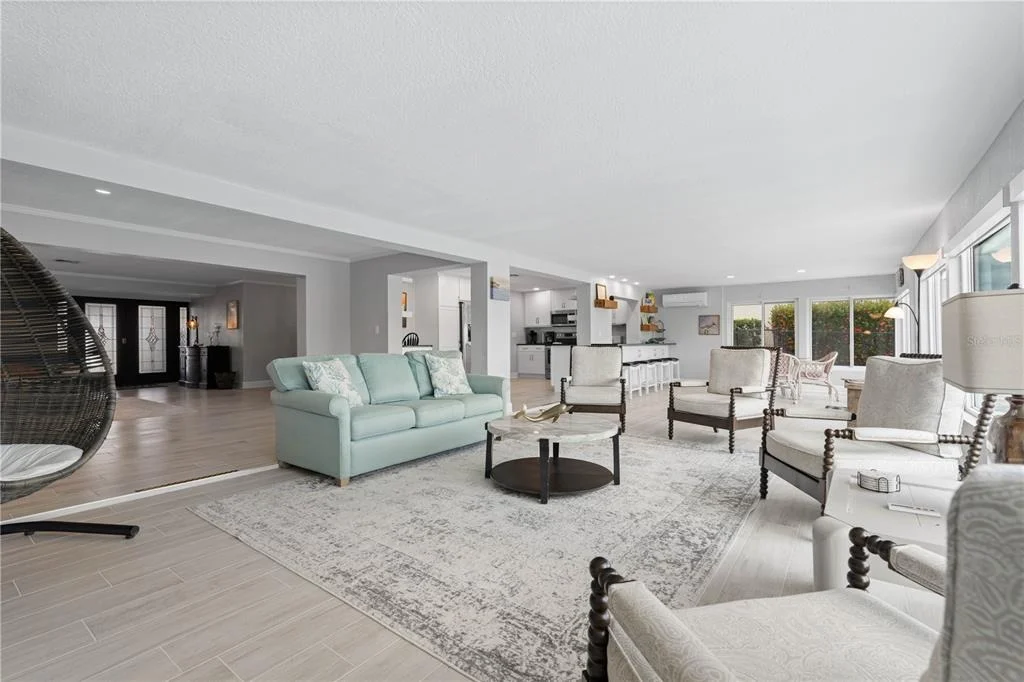 Photo of 2211 PALM TREE DRIVE