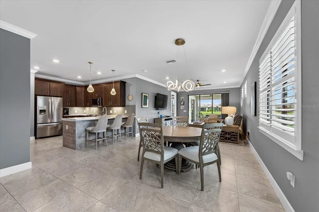 Photo of 6927 HOLBROOK COVE