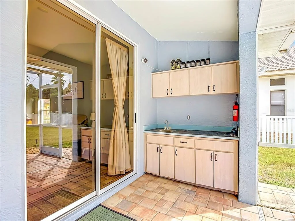 Photo of 1051 HOOK DRIVE