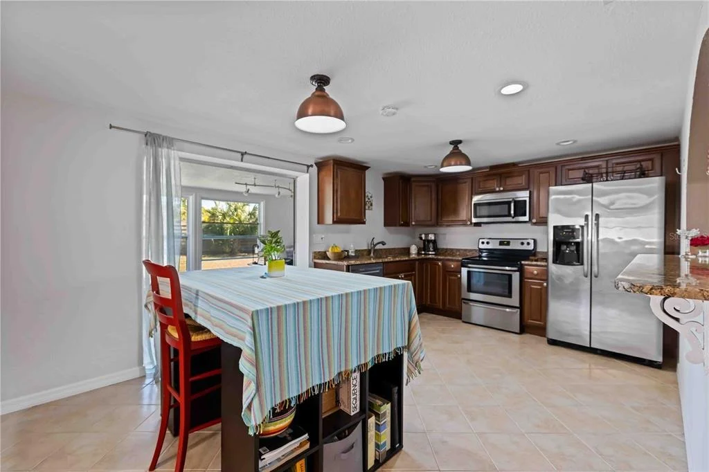 Photo of 3035 SHAMROCK DRIVE