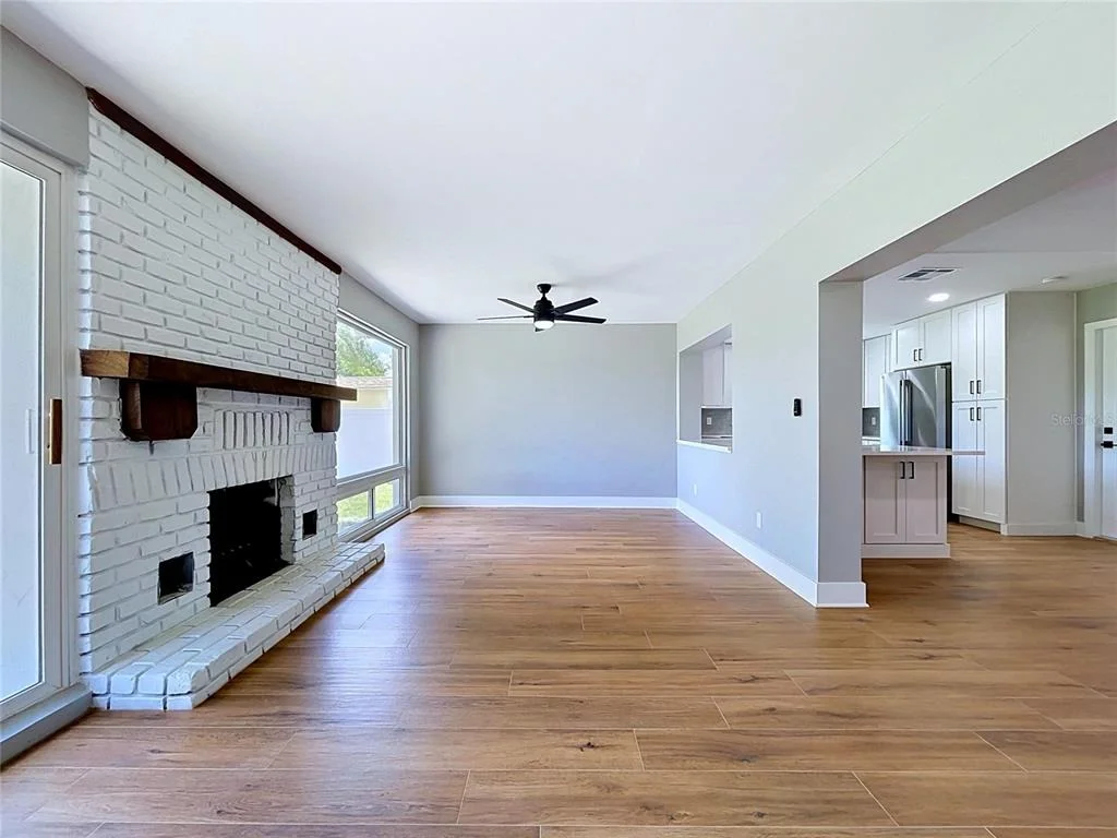 Photo of 381 WESTWINDS DRIVE