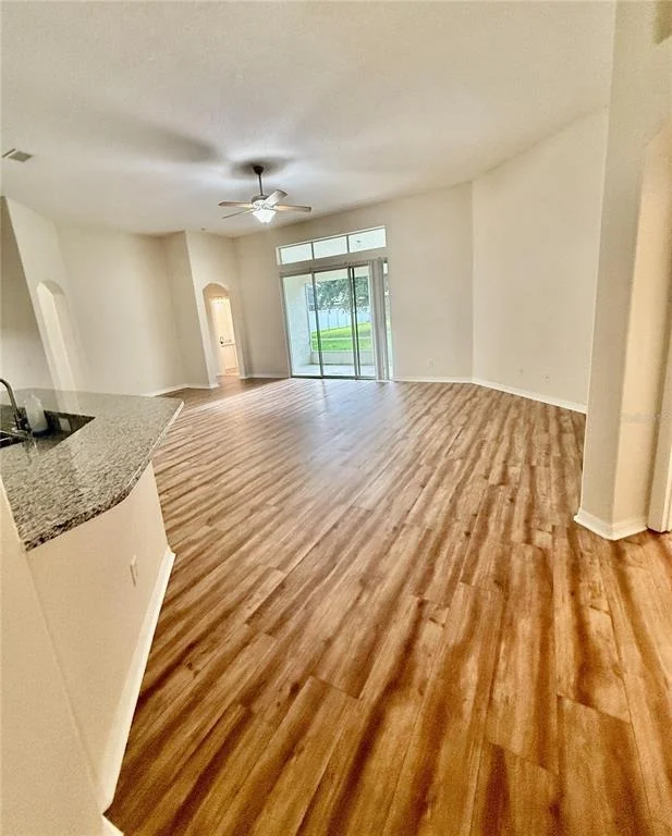 Photo of 91 SEA TRAIL
