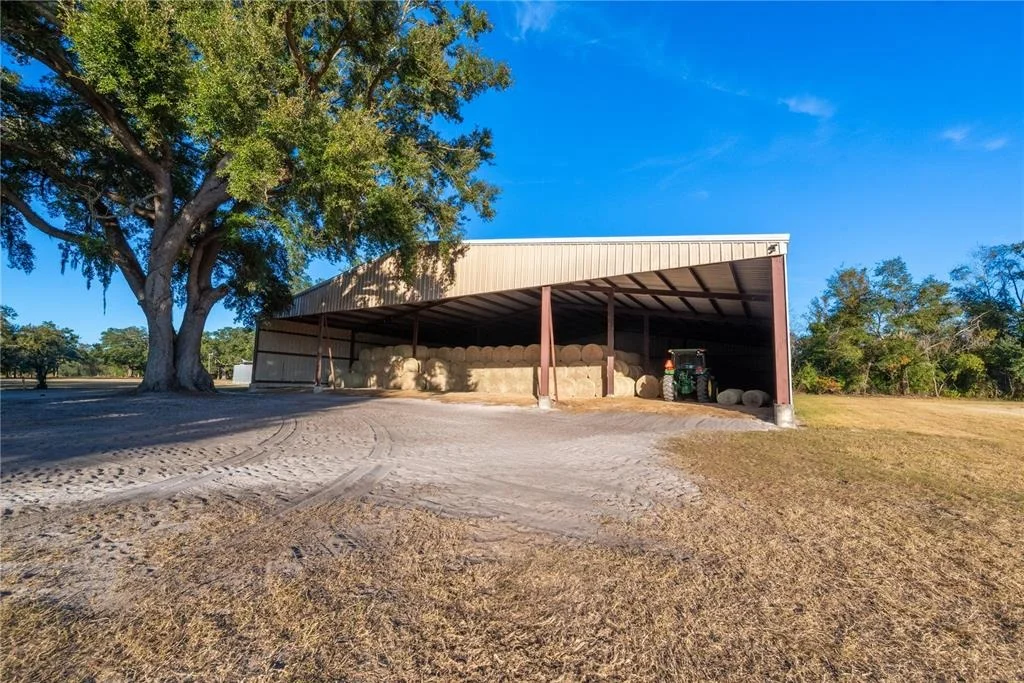 Photo of 18708 COUNTY ROAD 250