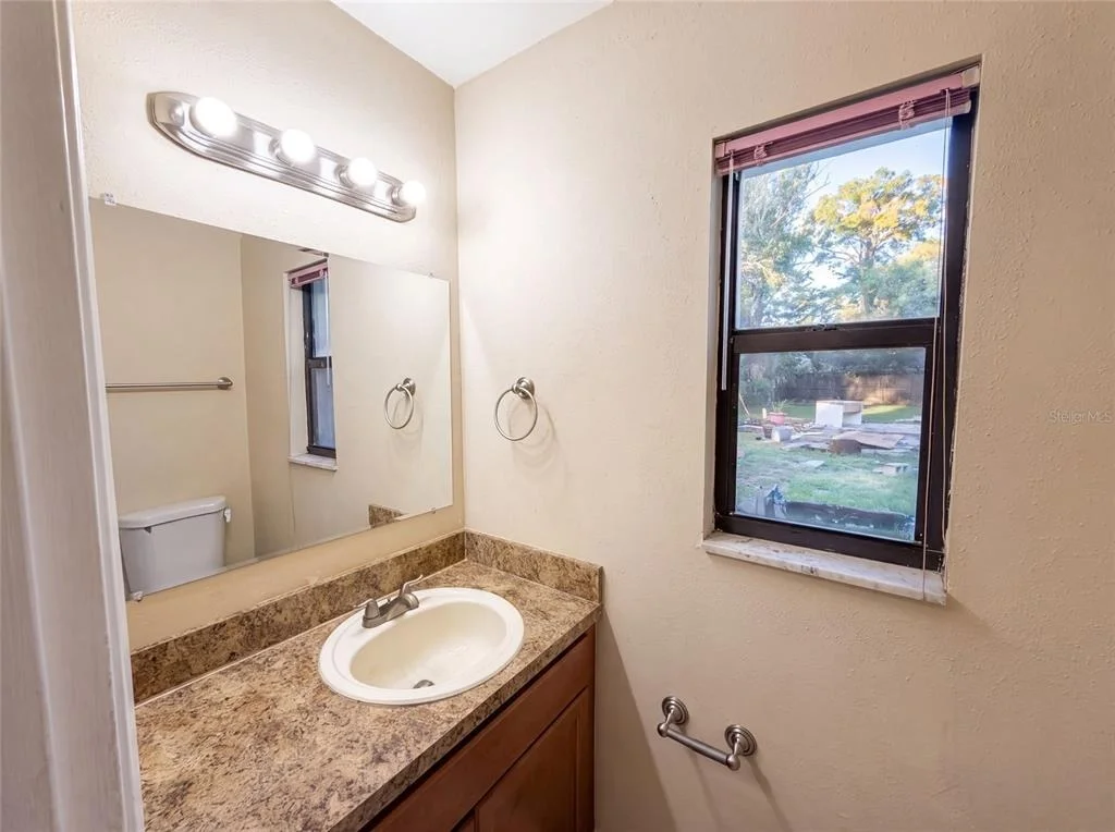 Photo of 722 VIRGINIA LANE