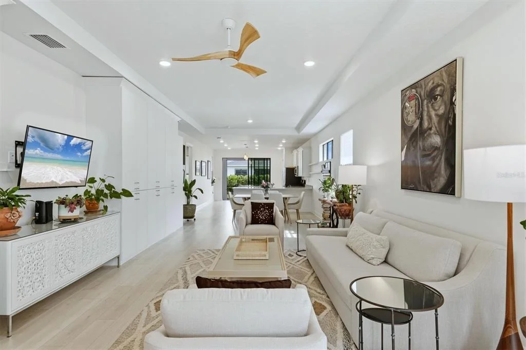 Photo of 4939 CAROVA WAY