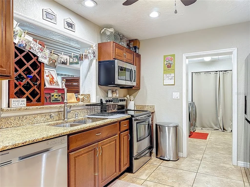 Photo of 1521 BANYAN DR.