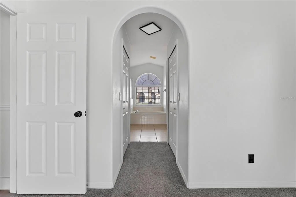 Photo of 1042 CHAMBERLIN TRAIL