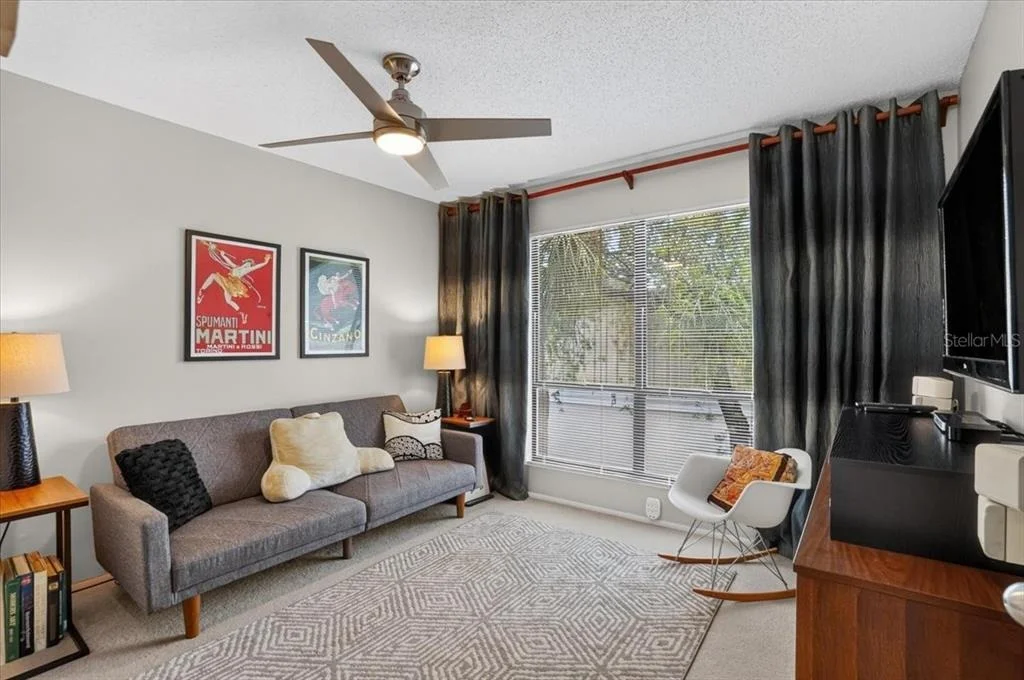 Photo of Unit 310 at 4001 BENEVA ROAD