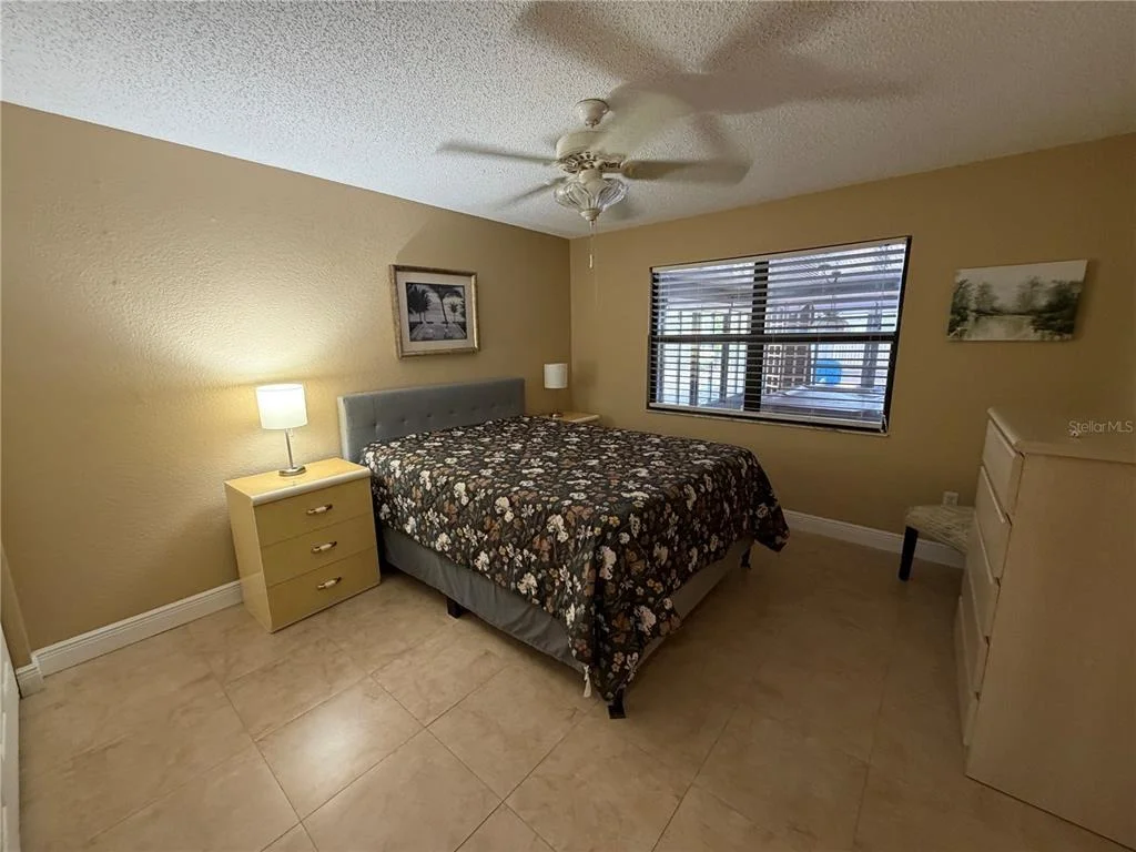 Photo of 1500 CREST DRIVE