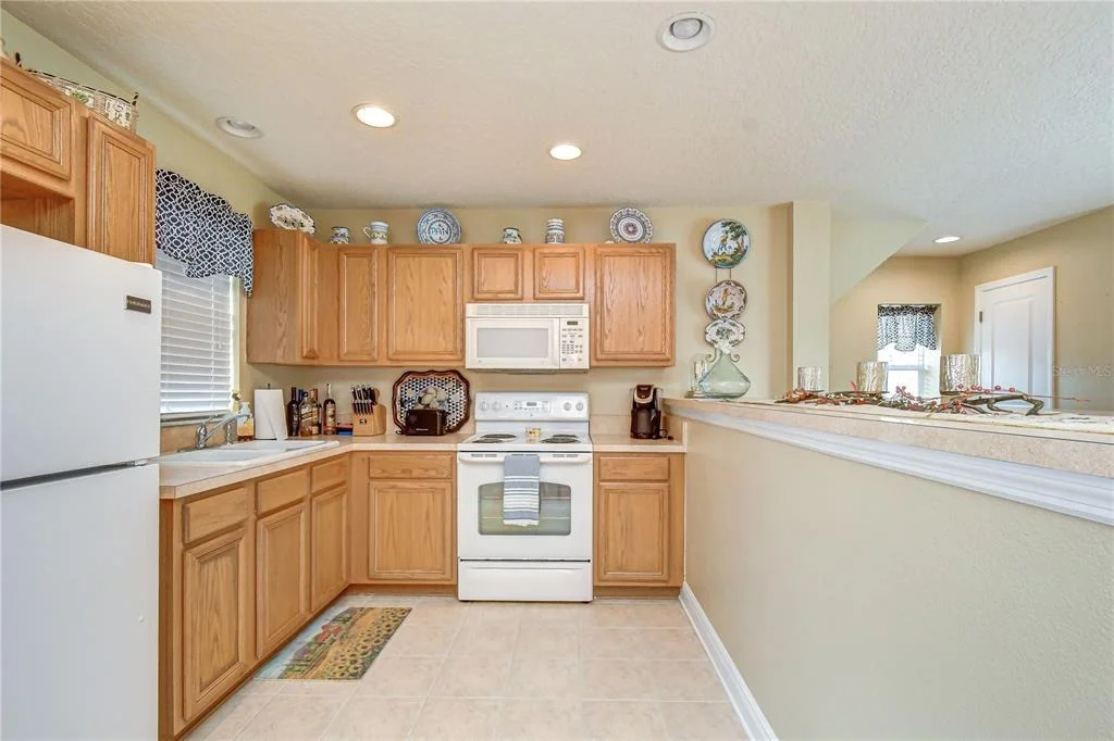 Photo of 6135 CHURCHSIDE DRIVE