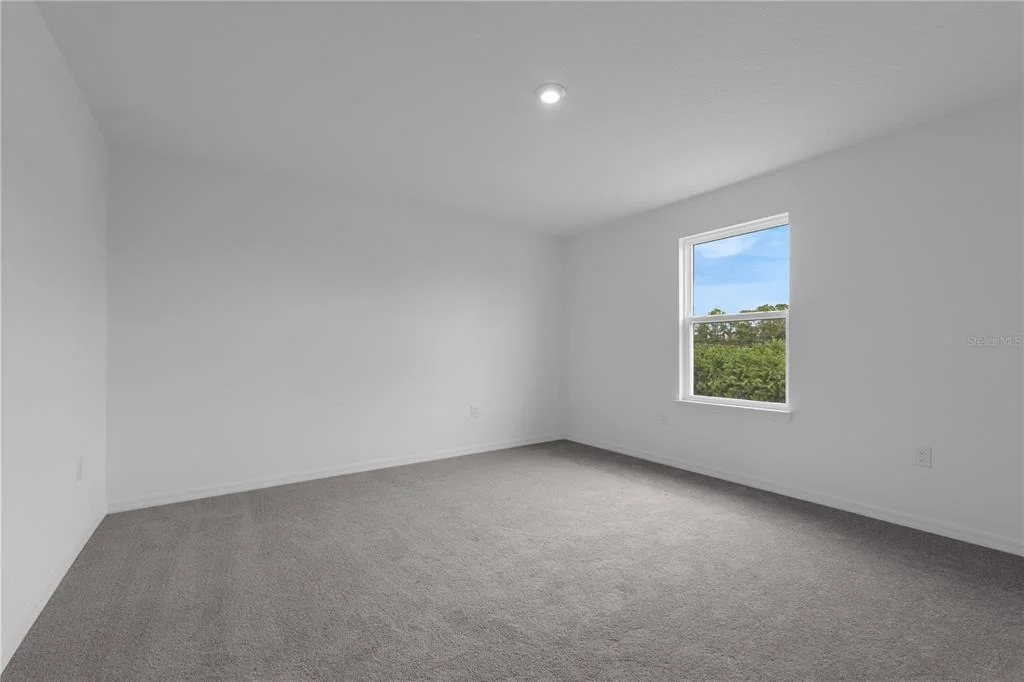 Photo of 6080 RIVER FARM AVENUE