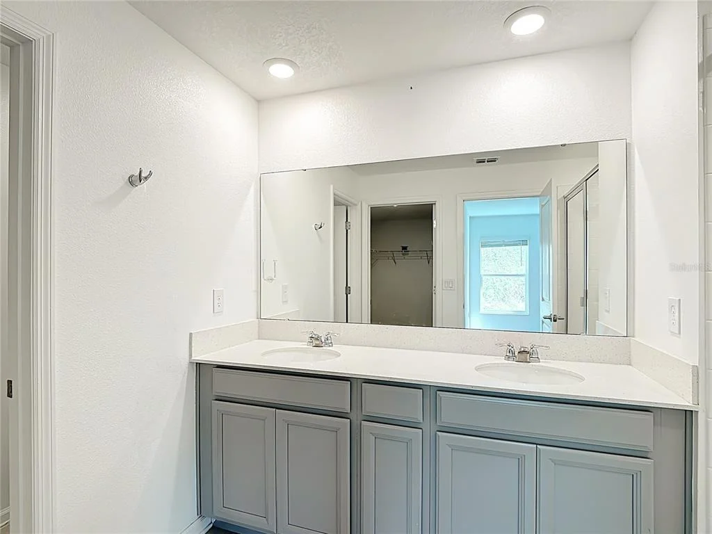Photo of 441 MACARTHUR STREET
