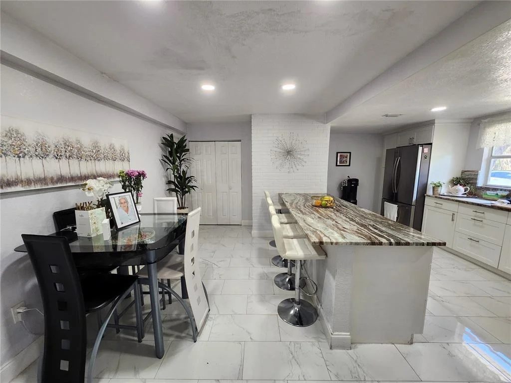 Photo of 10805 DESOTO ROAD
