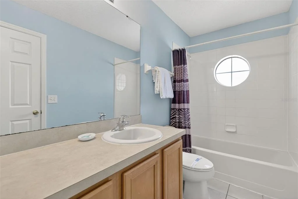 Photo of 928 SOLANA CIRCLE