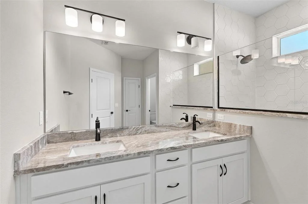 Photo of 108 KARAS TRAIL