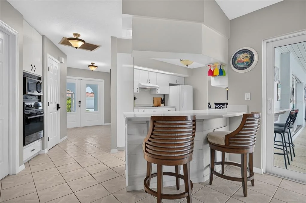 Photo of 2280 VIA ESPLANADE