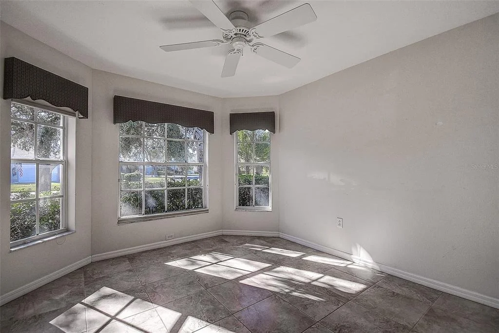 Photo of 29417 CADDYSHACK LANE