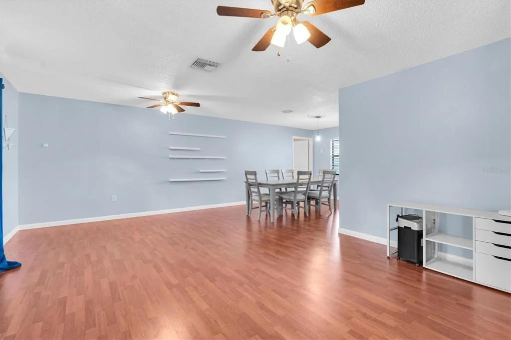 Photo of 914 HARBOR CIRCLE