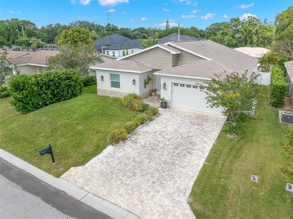 Photo of 1720 VERDE DRIVE